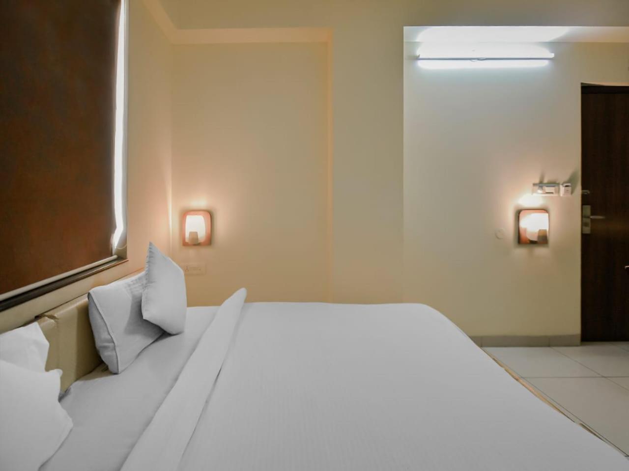 Hotel Vijaydeep Place Near Delhi Airport New Delhi Eksteriør billede